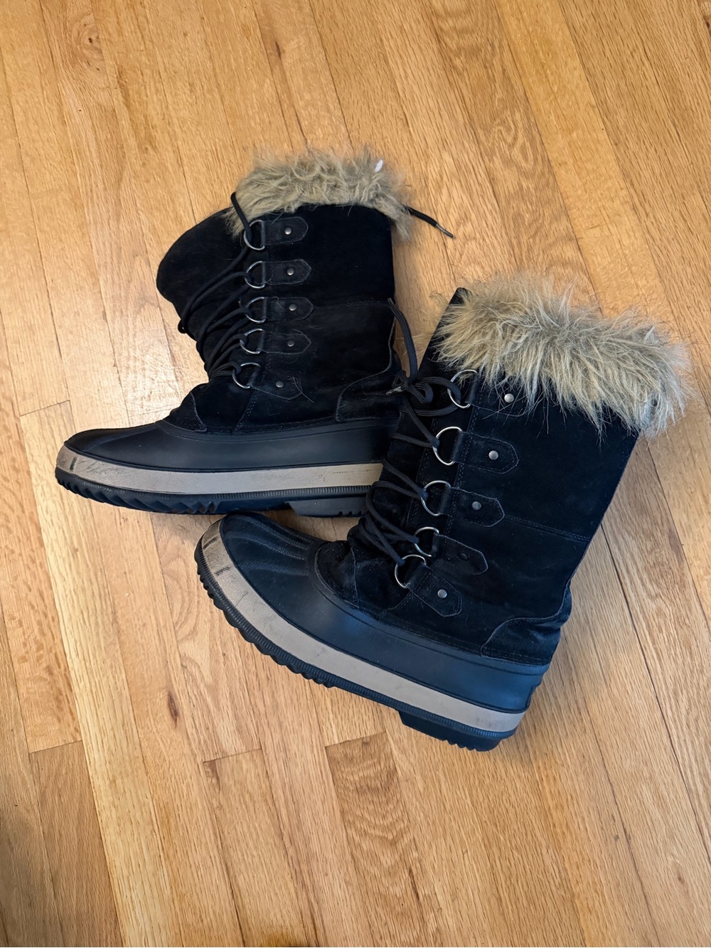 Falls Creek Black Winter Lace-Up Boots with Faux Fur Cuff - Picture 6 of 6